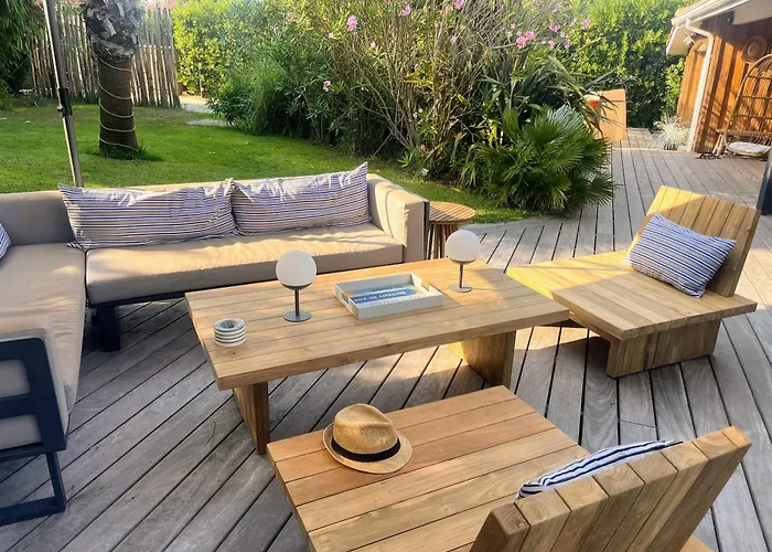 Proche Golf D'arcachon Avec Piscine Chauffee Villa